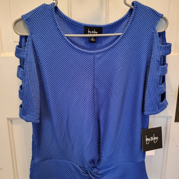 by & by Tops - NWT women's royal blue top. Cut shoulder style shirt.